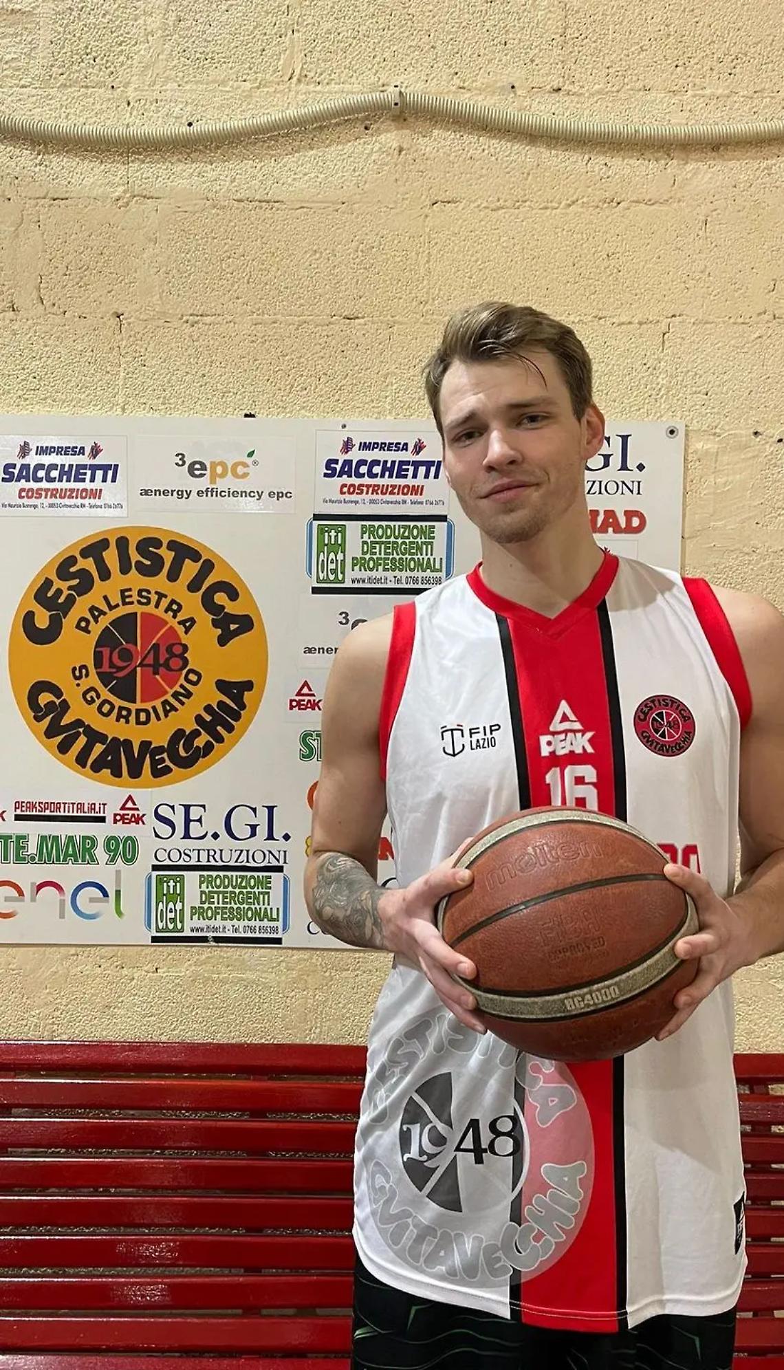 David Stachovskji &egrave; il nuovo centro della Ste. Mar. 90 Cestistica Civitavecchia