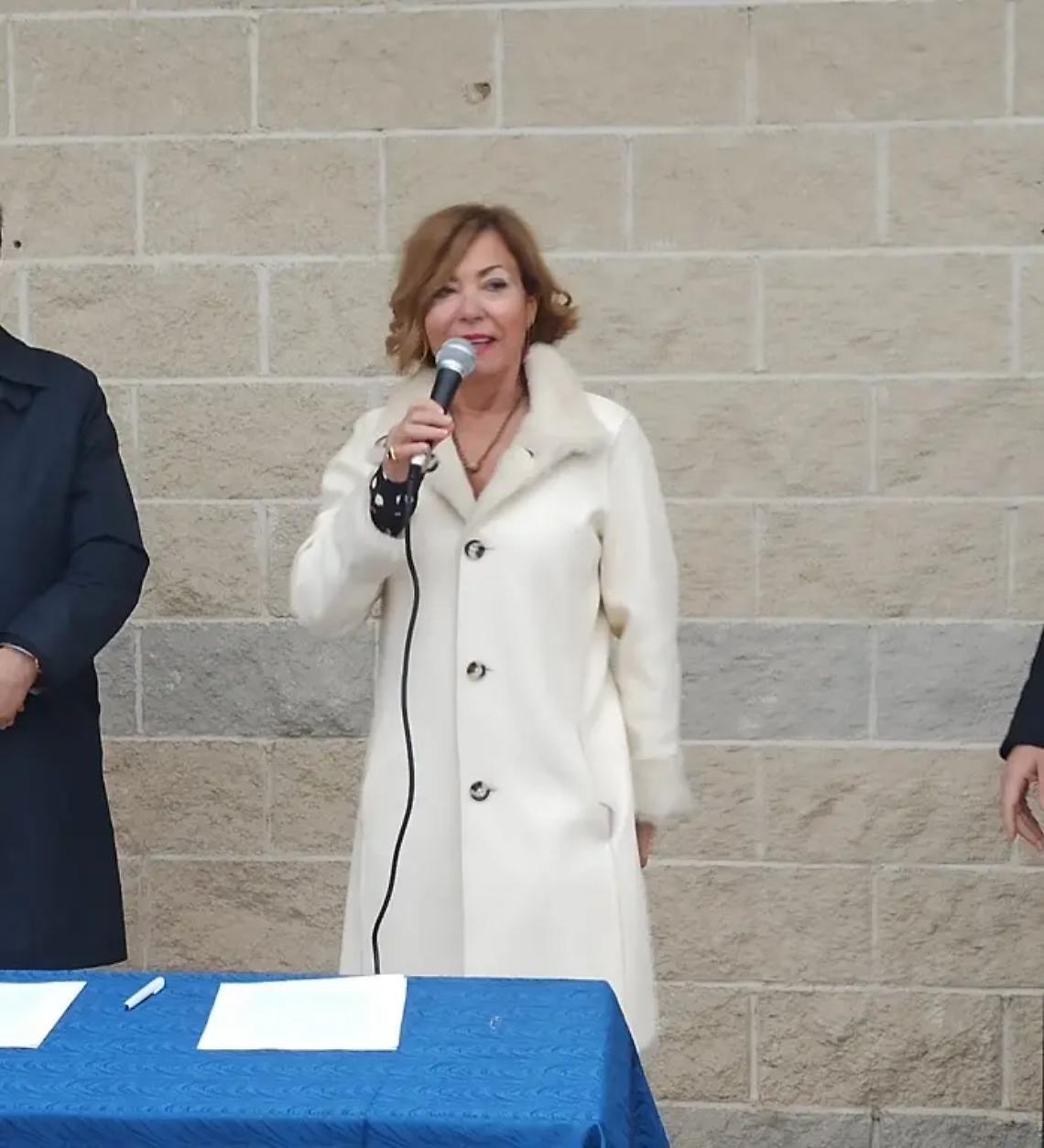 &laquo;Siamo qui per la visita&raquo; e svaligiano casa