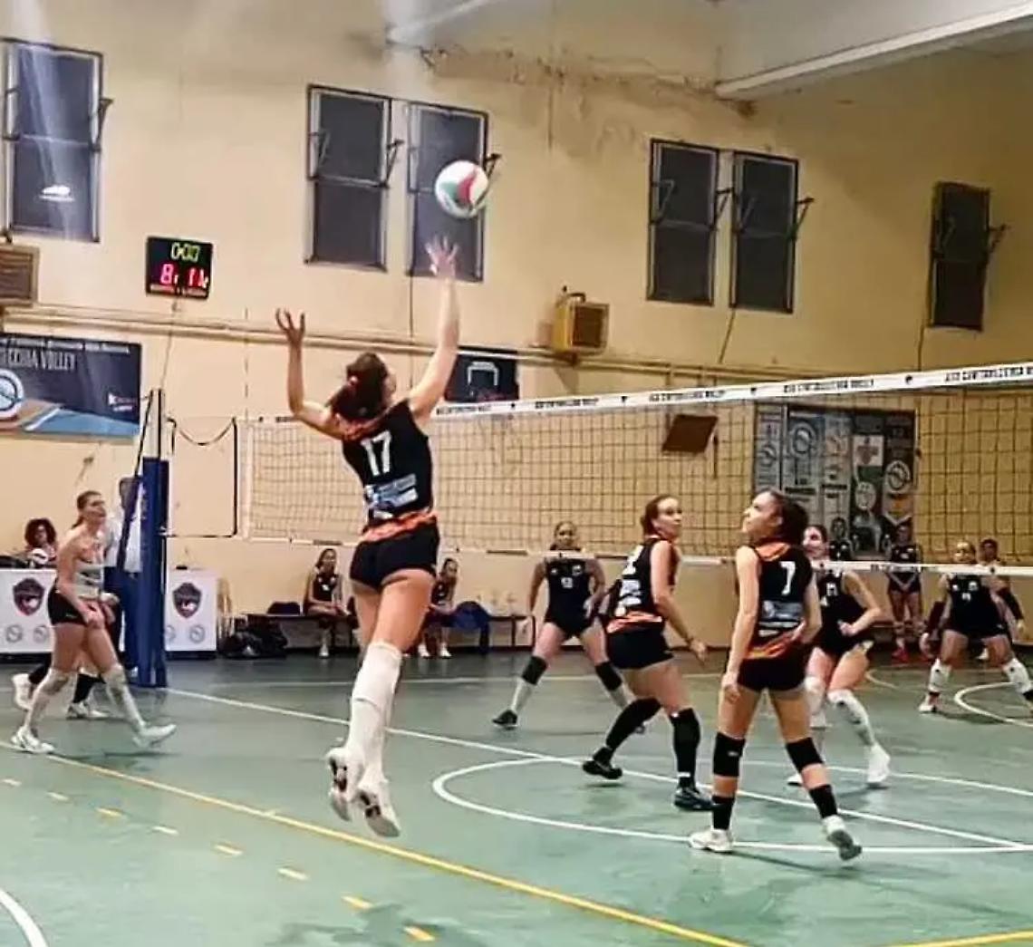 La Comal Civitavecchia Volley Academy ospita Aprilia in un affascinante scontro diretto