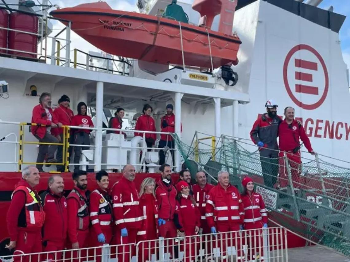 Migranti, Croce rossa in prima linea