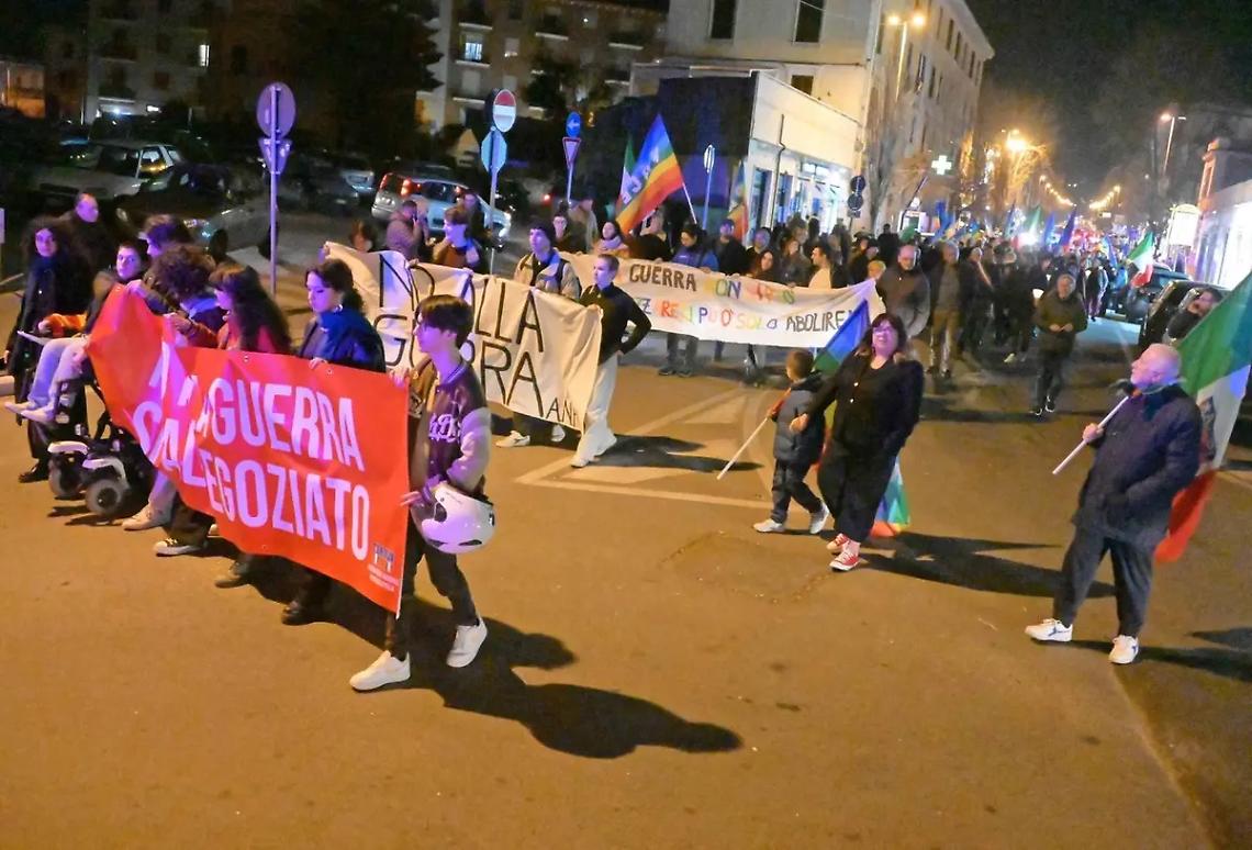 Anpi: tanti in marcia per la pace