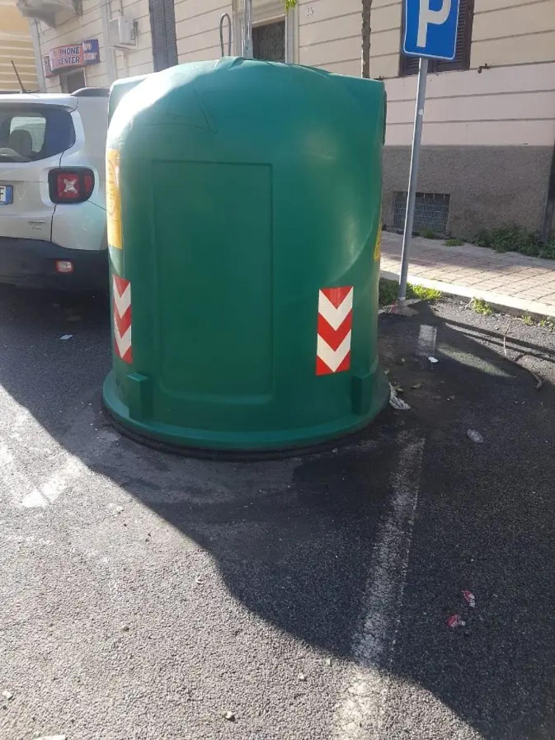 Vetro, &laquo;Foto vecchia&raquo; ma &egrave; di gioved&igrave;: altra gaffe di Csp