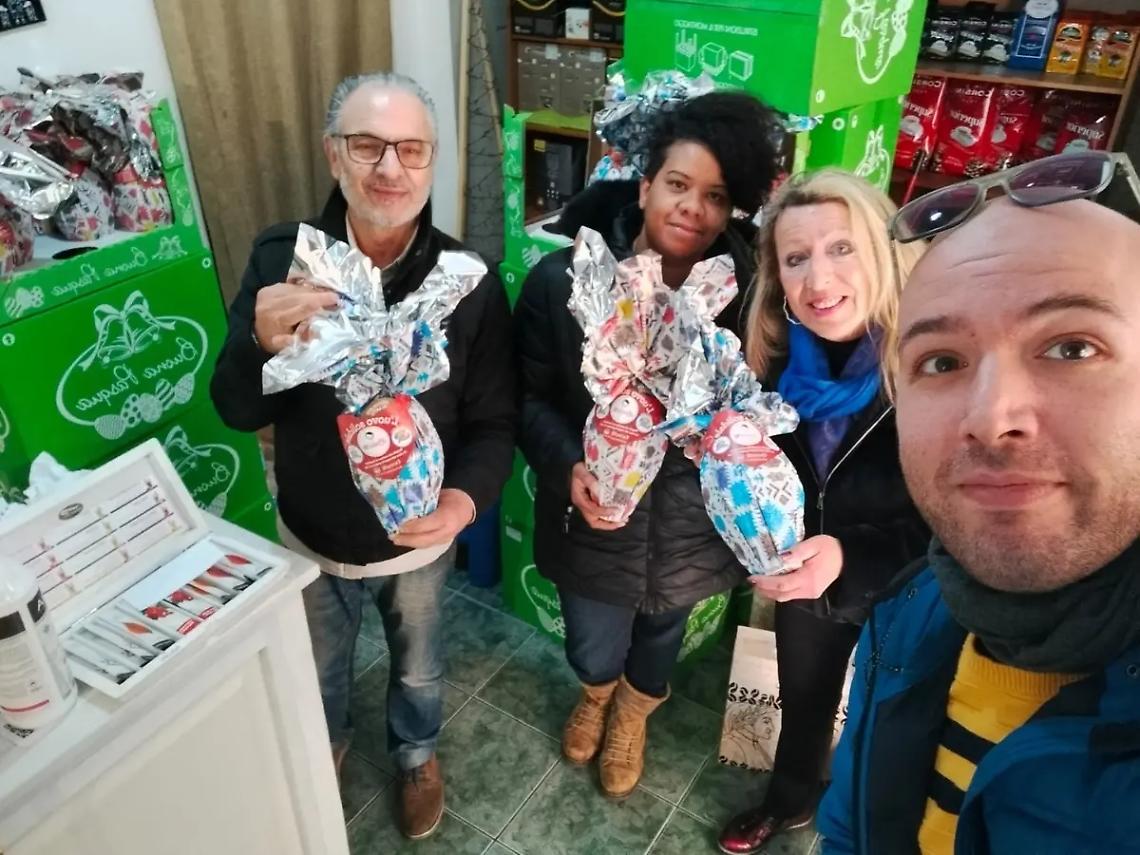 Le uova di Pasqua della Lollo 10 per i bimbi ricoverati in ospedale