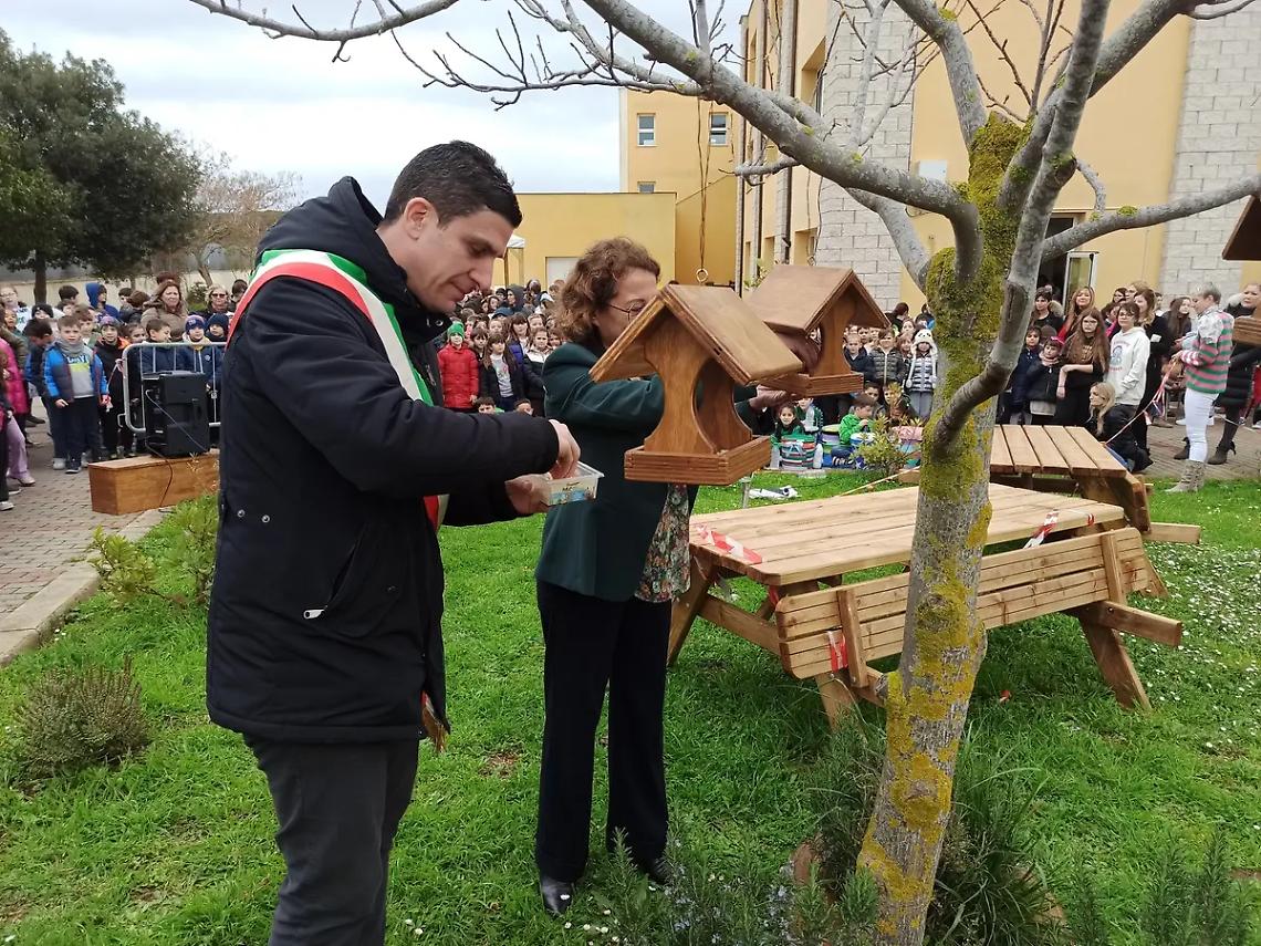 Nasce il &ldquo;Giardino delle farfalle&rdquo;, la nuova area verde degli alunni