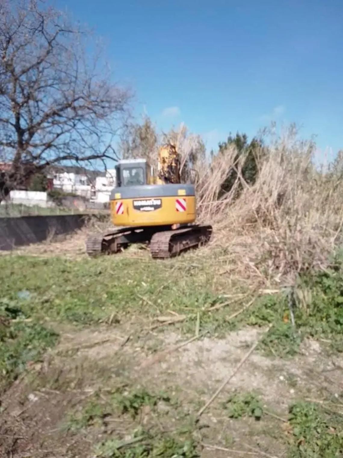 Santa Marinella, fosso Valle Semplice: avviata l&rsquo;opera di bonifica