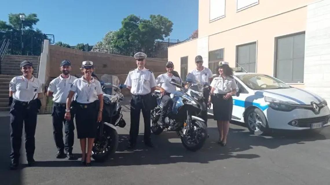 La Polizia locale di Tarquinia torna alla scuola elementare per insegnare l&rsquo;educazione stradale
