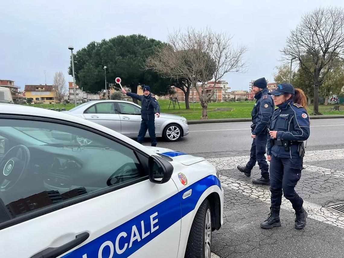 Ubriaco al volante: denunciato