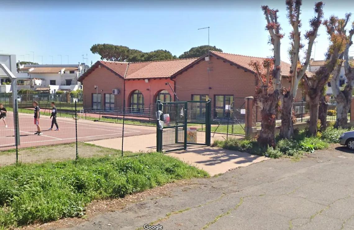 &laquo;Costretti a riunirci al bar&raquo;