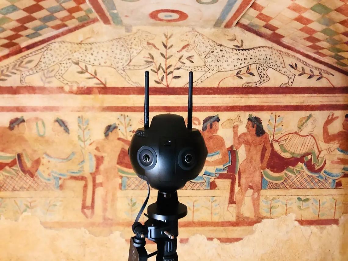 Anche a Miami si &ldquo;vola&rdquo; a bordo di mongolfiere digitali per esplorare il territorio di Tarquinia e la necropoli etrusca