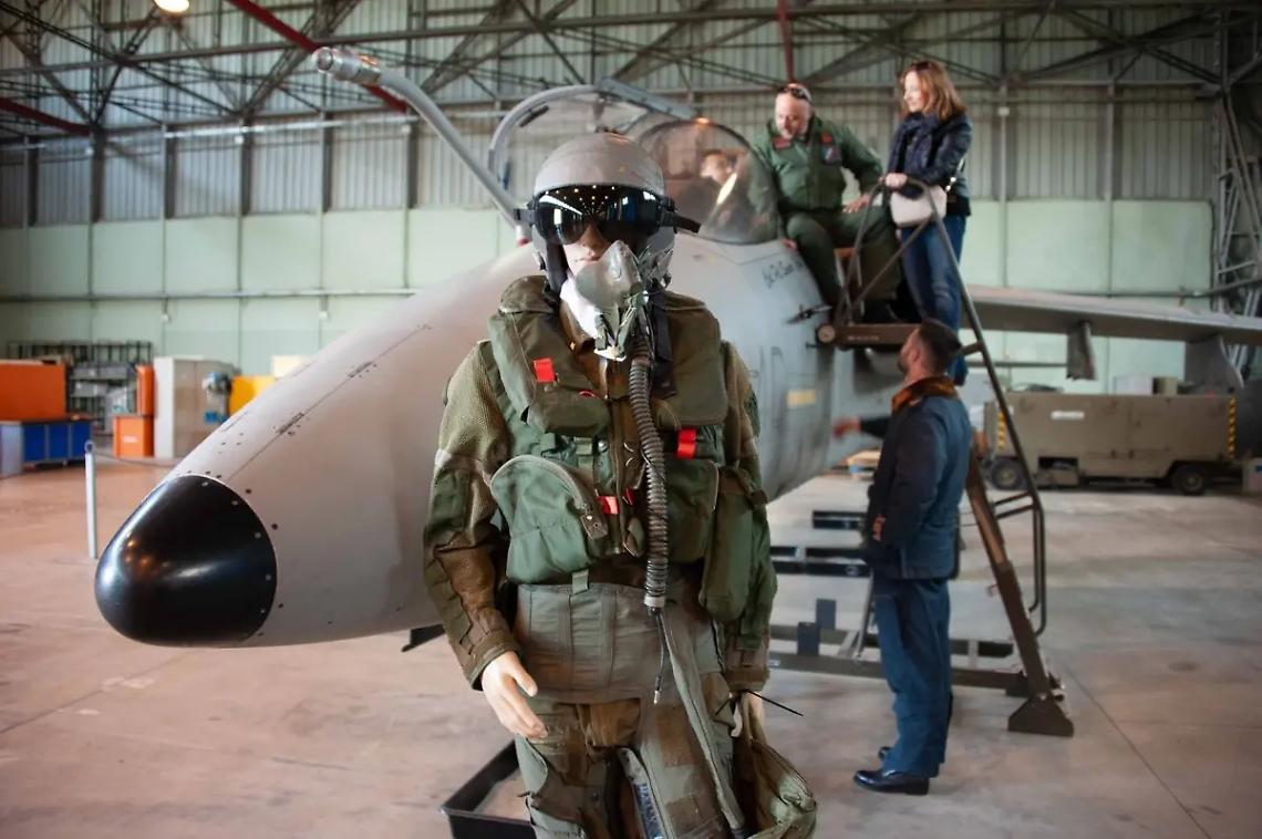 Alla Scuola marescialli le celebrazioni per il centenario dell&rsquo;Aeronautica militare