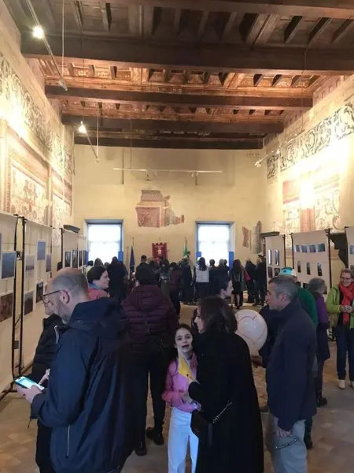 Bene l&rsquo;inaugurazione della mostra fotografica