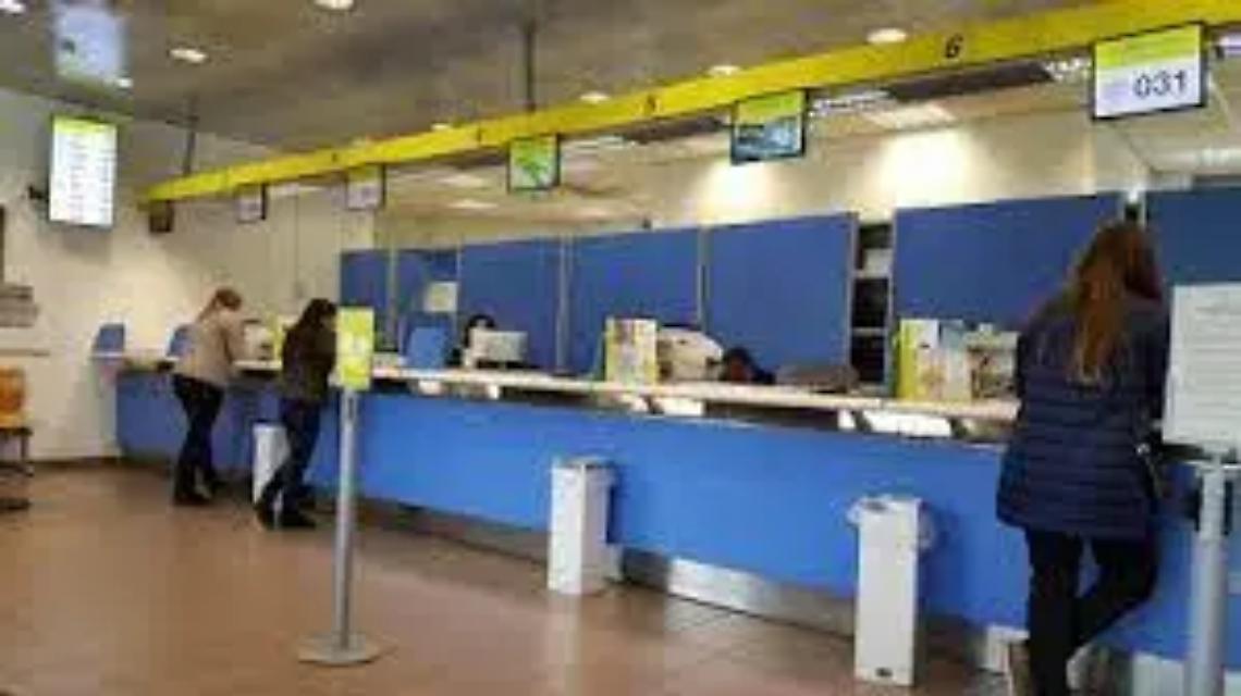 Truffe agli anziani, i consigli di Poste Italiane