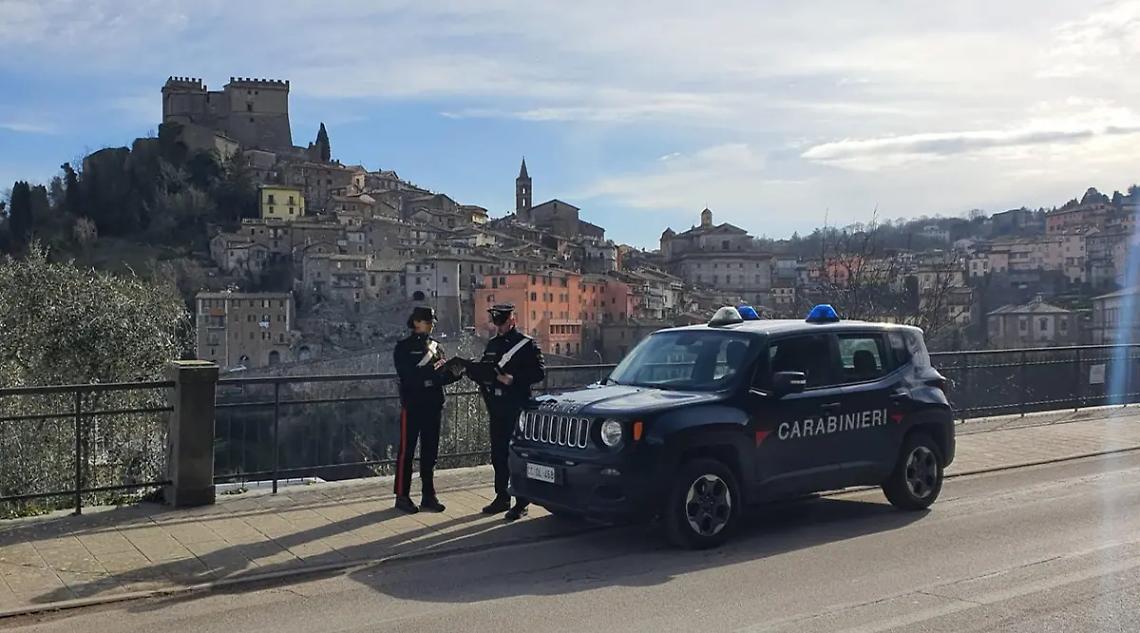 Lavoratori irregolari nell'autolavaggio