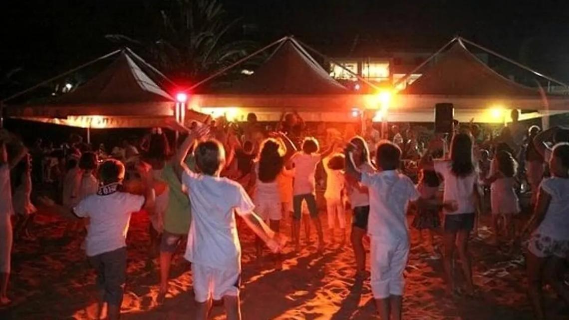 Dodicenne viterbese violentata in vacanza