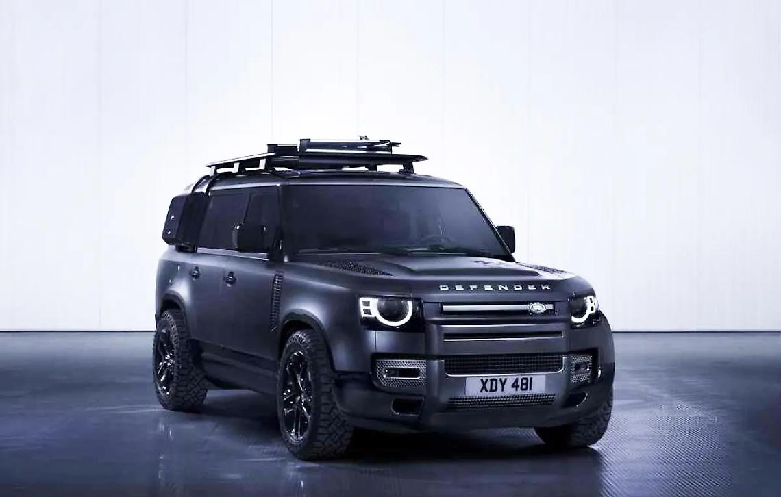 Land Rover, la famiglia Defender cresce con la lussuosa 130 Outbound