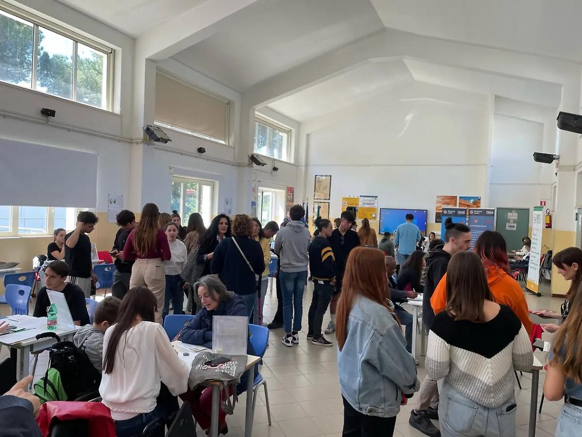 IISS CARDARELLI Successo per il job day: tanto interesse tra gli allievi
