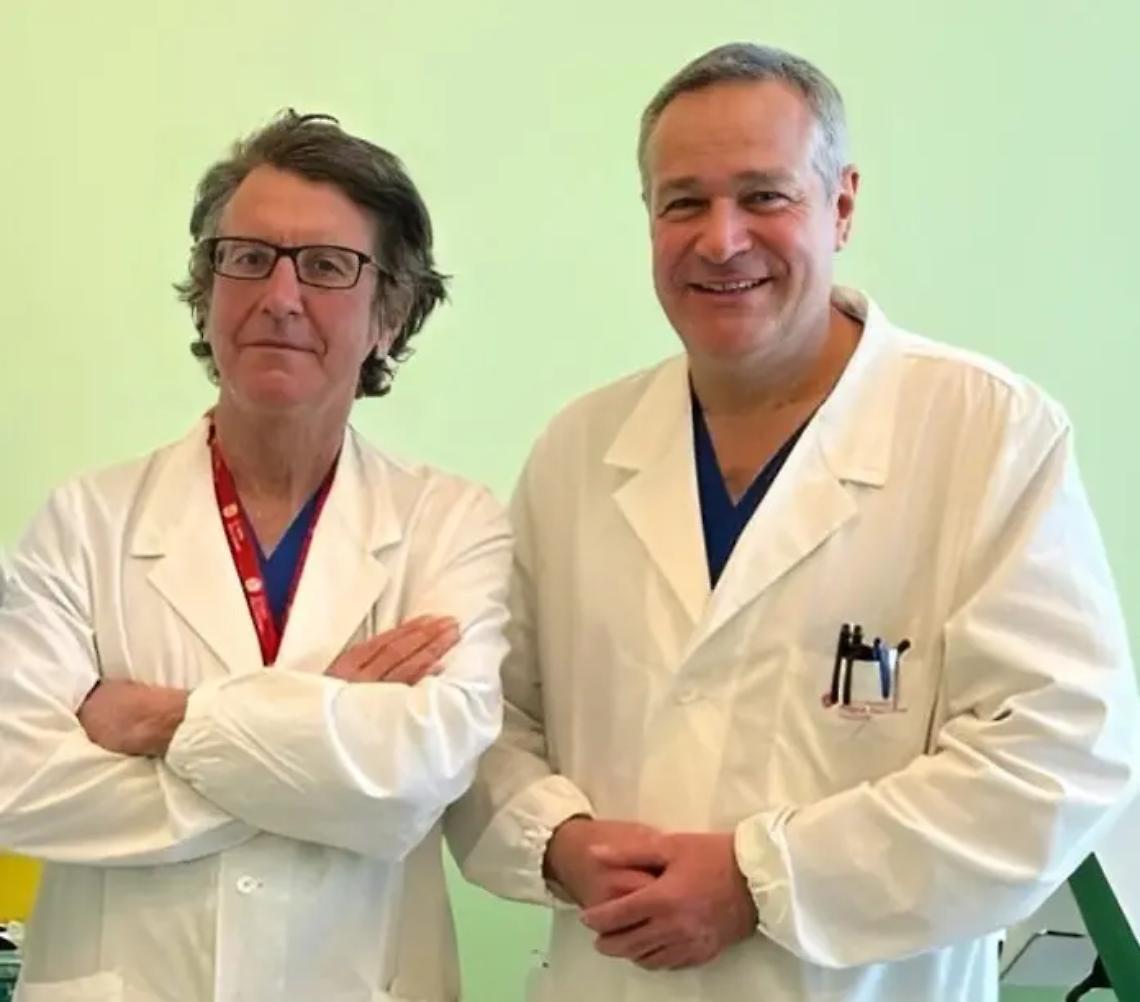 A tre anni i primi passi grazie agli ortopedici del Galeazzi-Sant&rsquo;Ambrogio