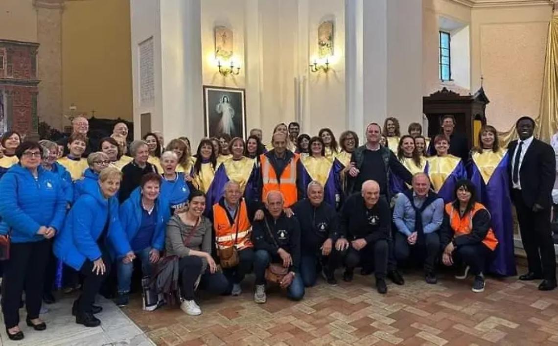 Tolfa, il coro &ldquo;Purple Gospel Choir&rdquo; conquista la collina