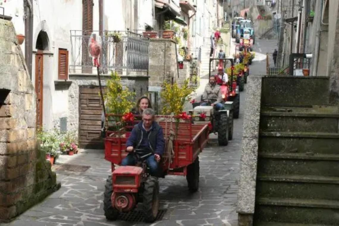 Tutto pronto per la festa agricola di Sant&rsquo;Isidoro: a Latera tornano i poeti a braccio