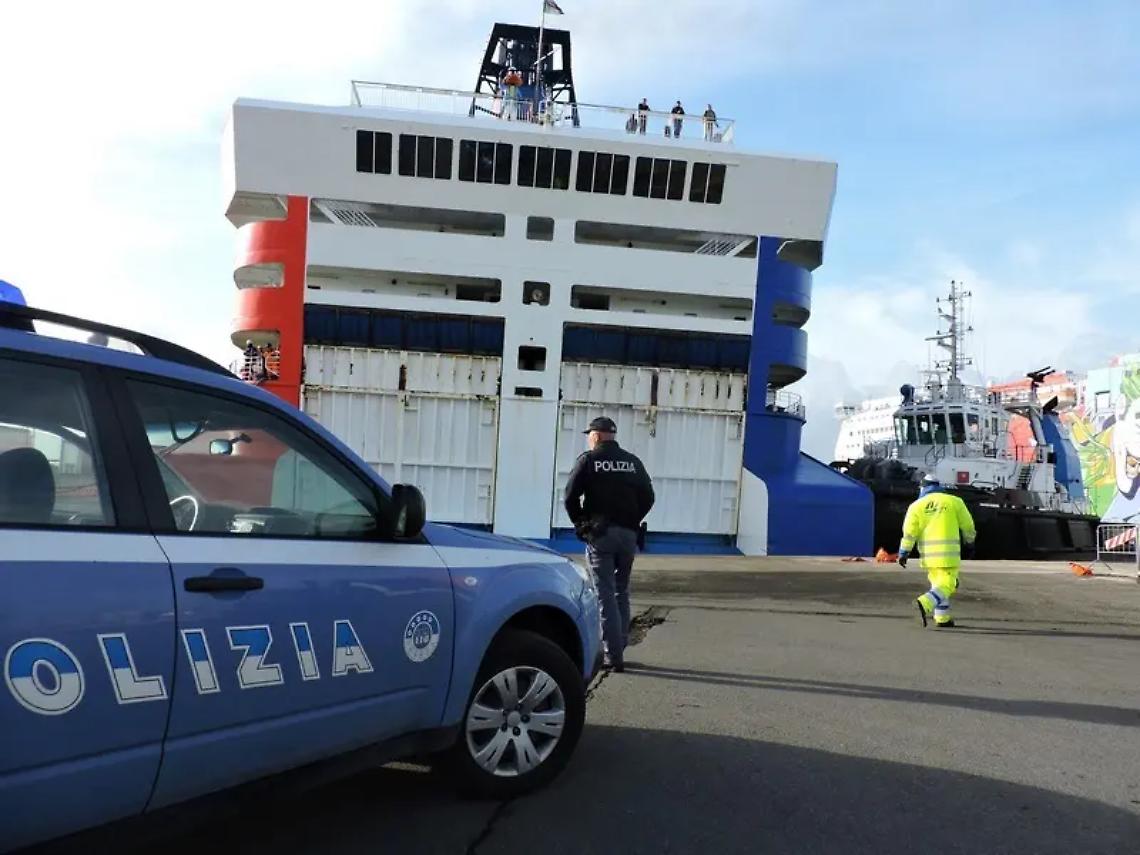 Raffica di controlli al porto di Civitavecchia