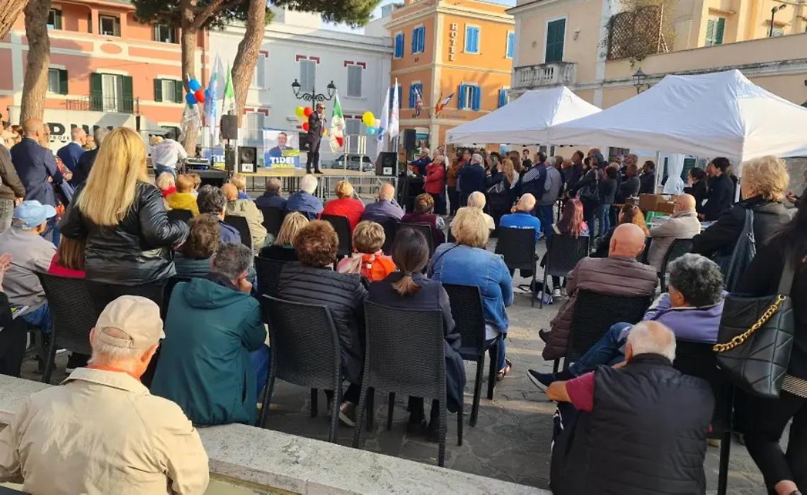 Santa Marinella, feste e brindisi per la chiusura della campagna elettorale