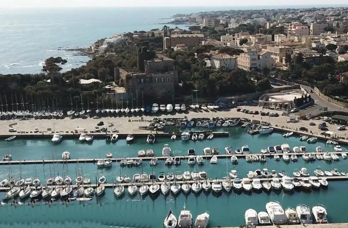 &laquo;Porticciolo S. Marinella, o si fa l&rsquo;ampliamento o si proceder&agrave; con la decadenza della concessione demaniale per palese inadempienza&raquo;