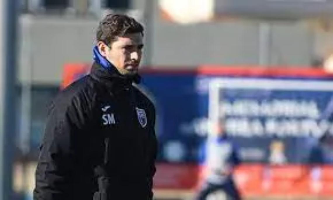 Vecchia, sorpasso Manelli