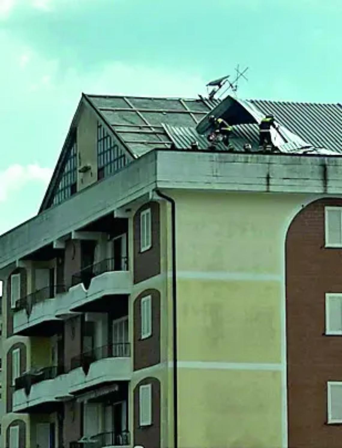 Tromba d&rsquo;aria, acqua e grandine: disagi e danni a Civita Castellana