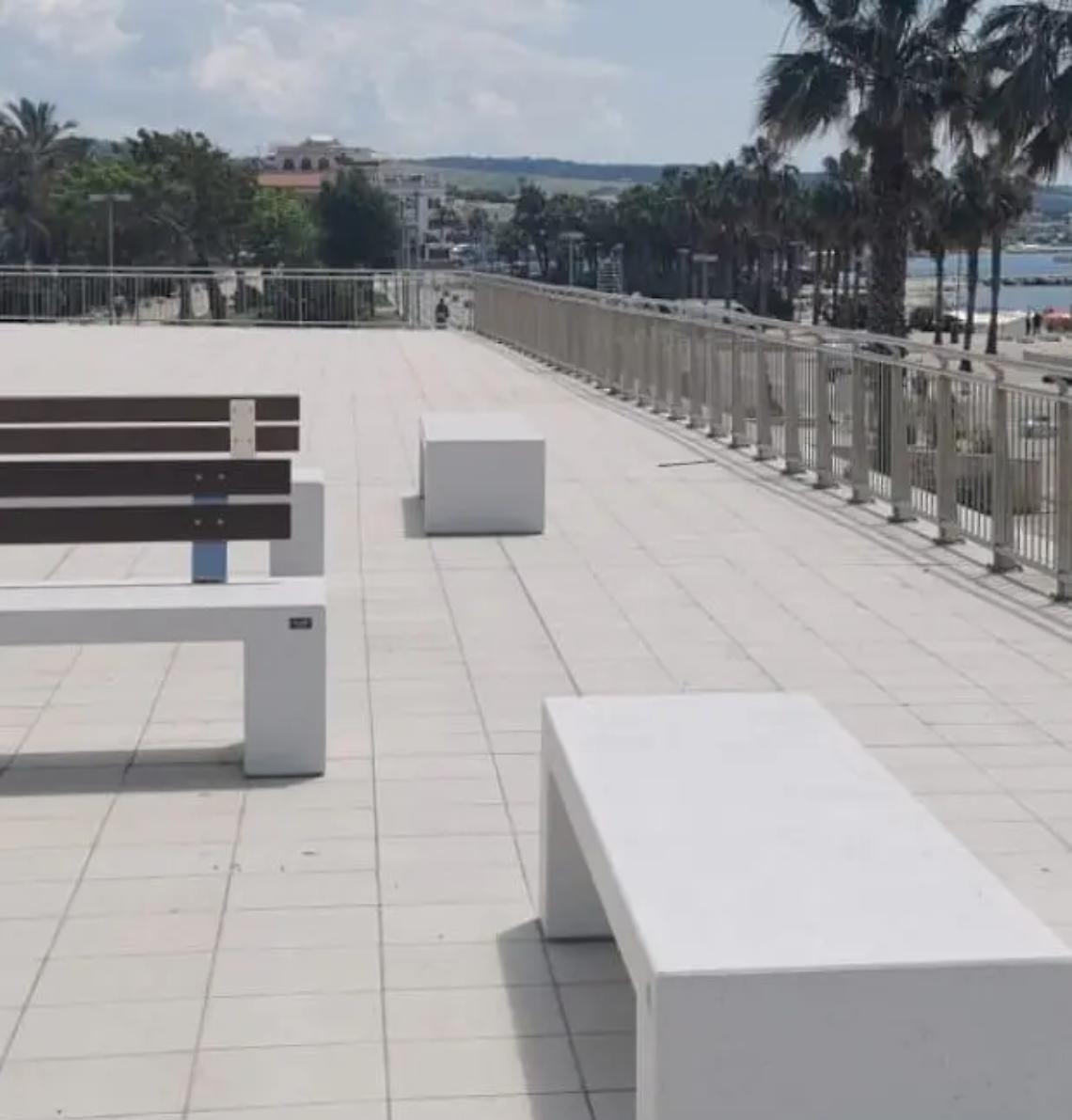 Taglio del nastro per la Terrazza Guglielmi