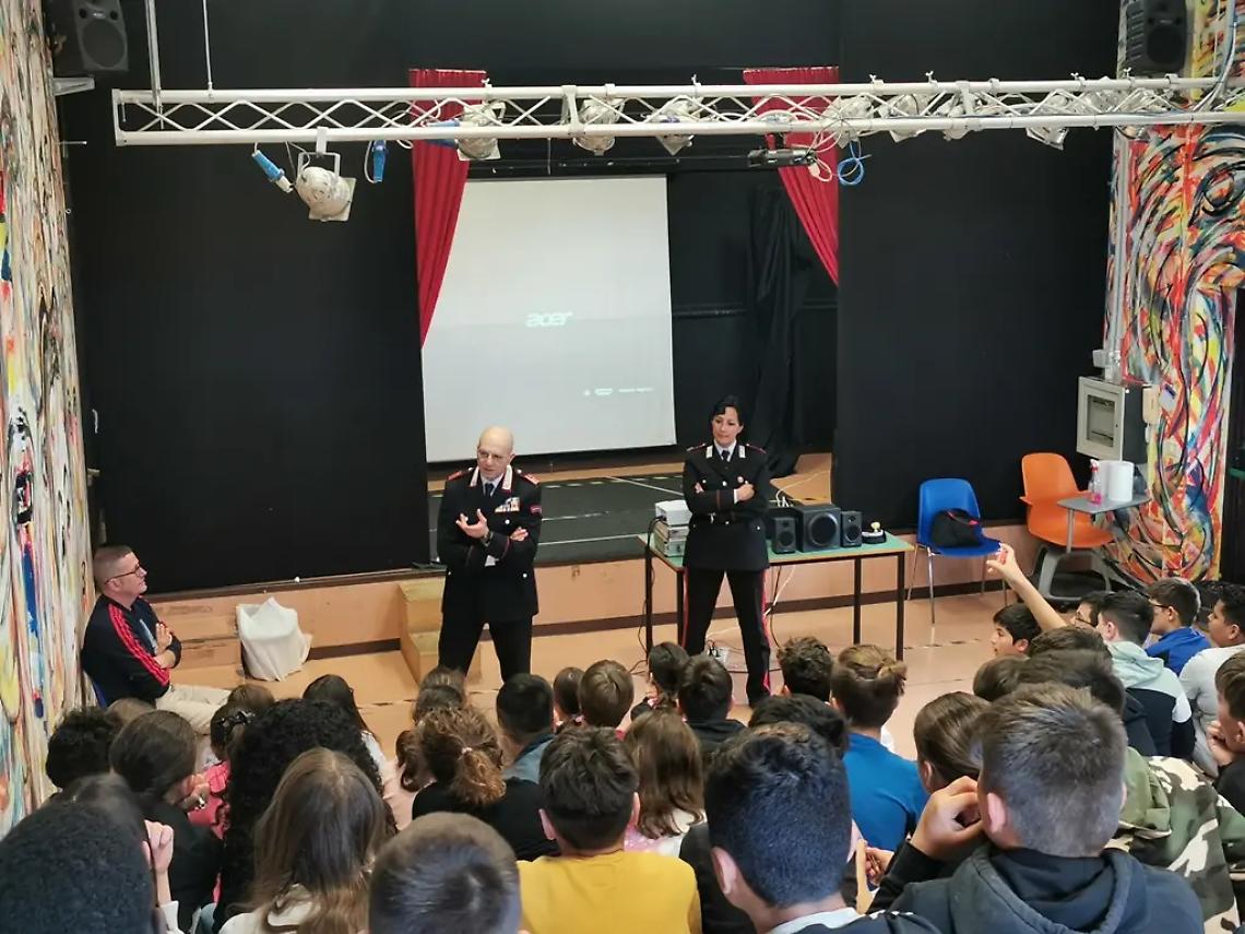 Bullismo e femminicidio: a scuola lezioni di legalit&agrave;