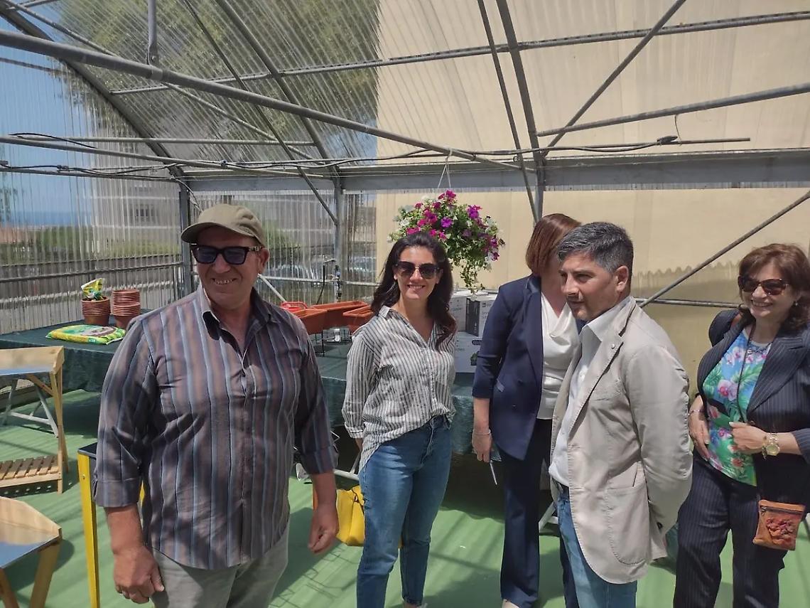 Il Vicesindaco Magliani e l'Assessore Galizia alla scuola Don Milani