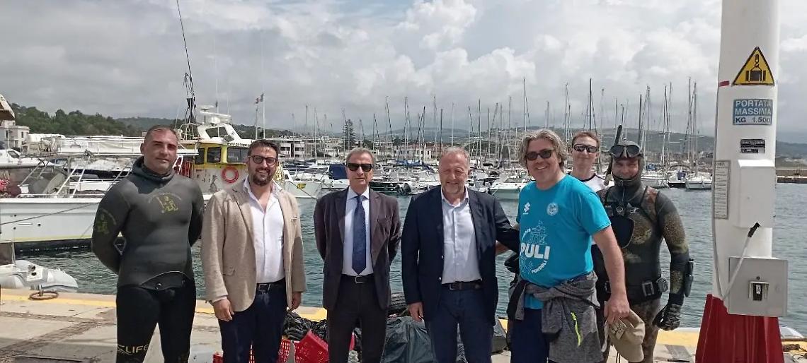 Santa Marinella tra i 21 Comuni d&rsquo;Italia ad aderire all&rsquo;iniziativa Pulifondali e pulispiagge