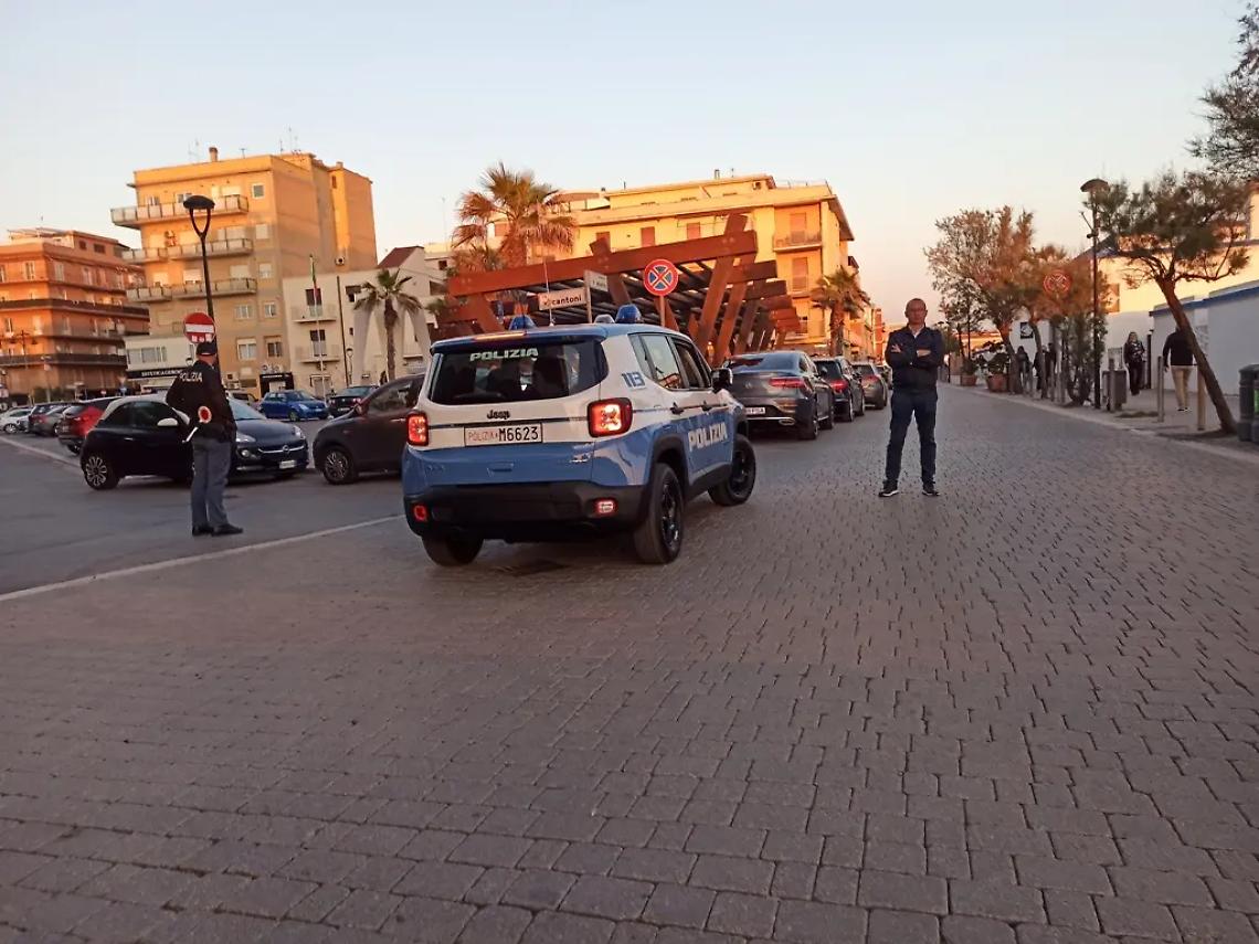 Ruba negli stabilimenti: denunciato