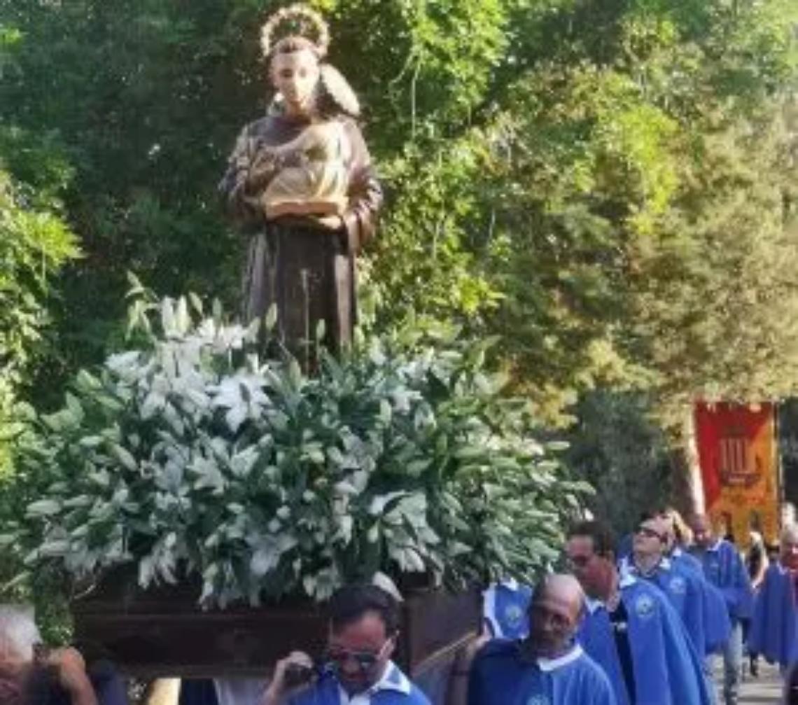 Bolsena si veste a festa per Sant&rsquo;Antonio da Padova
