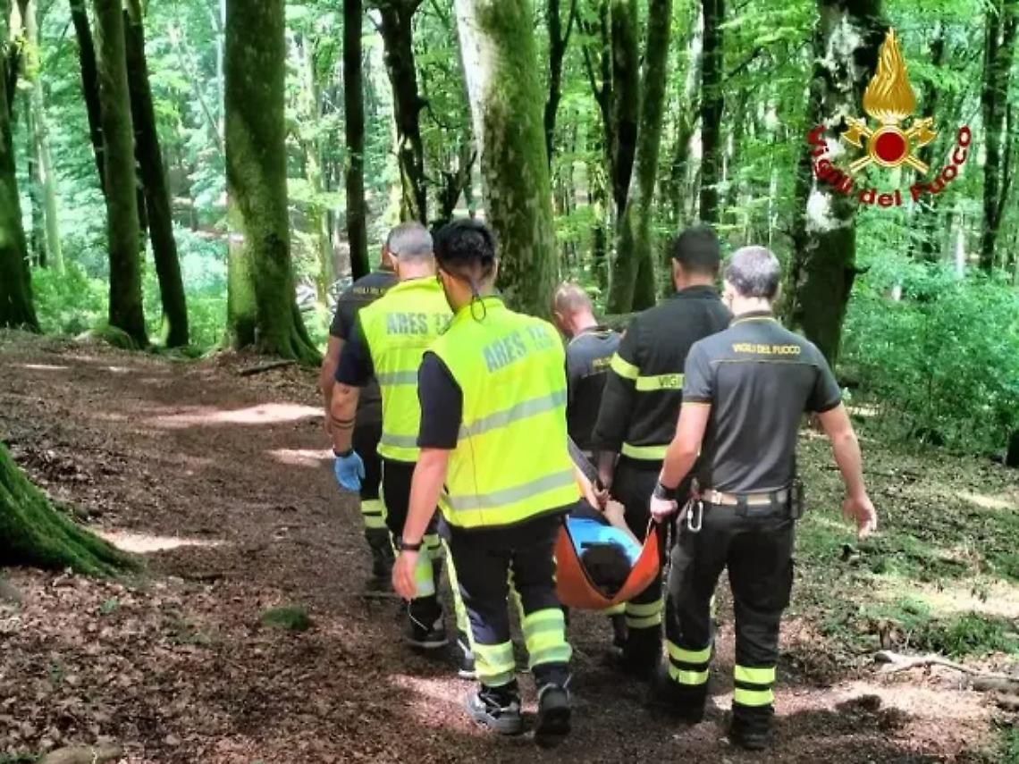 S&rsquo;infortuna durante un&rsquo;escursione alla Faggeta