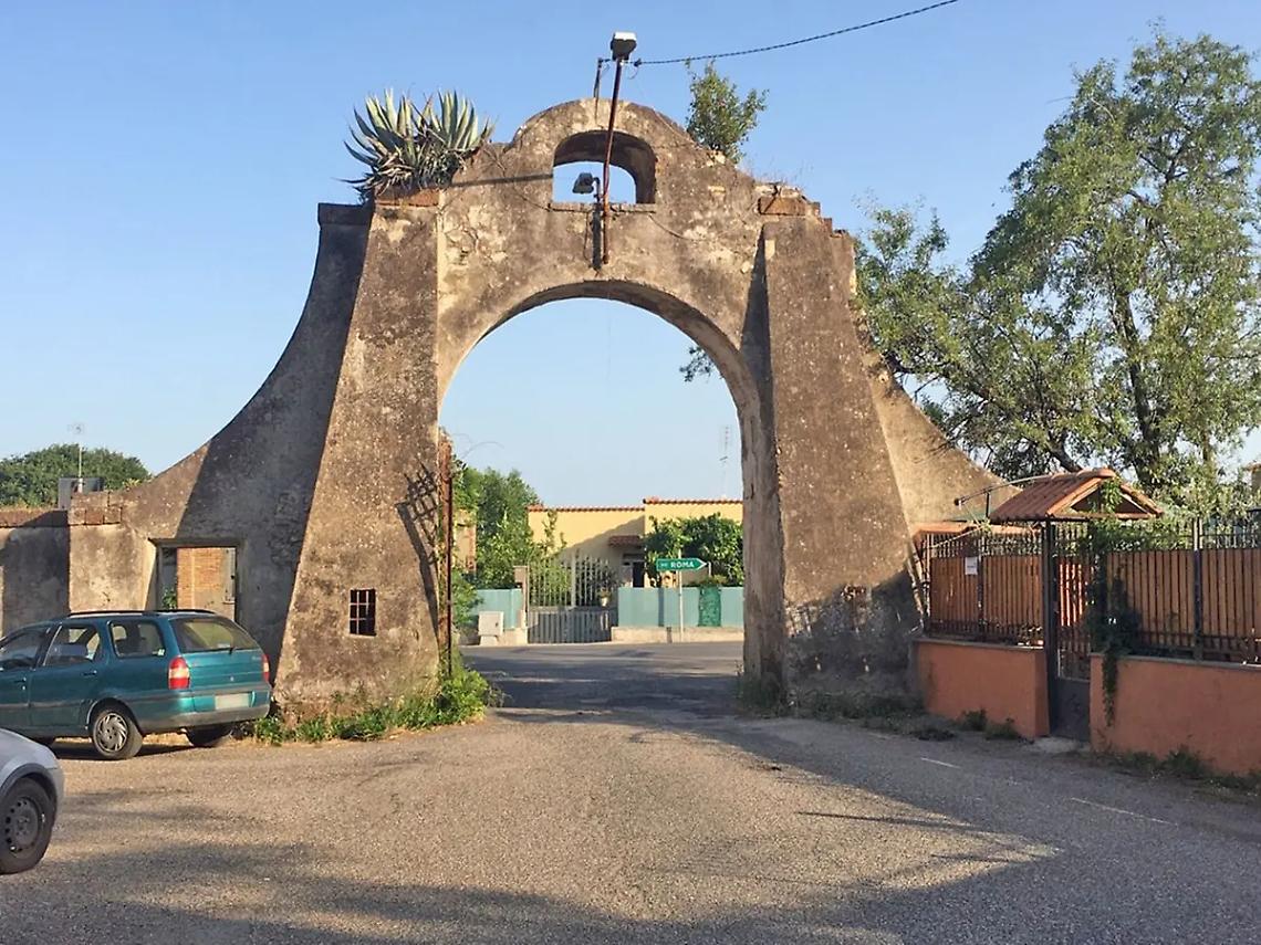 Il Comune acquisisce Borgata Aurelia: 11 milioni per il restyling