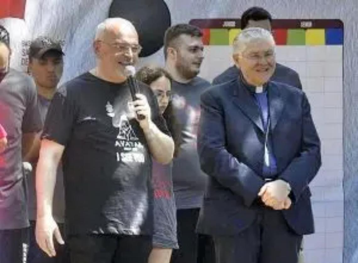 Taglio del nastro al grest della Quercia