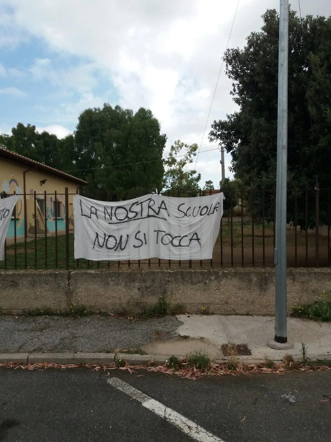 Riorganizzazione dei plessi: raccolta firme per dire &ldquo;no&rdquo;