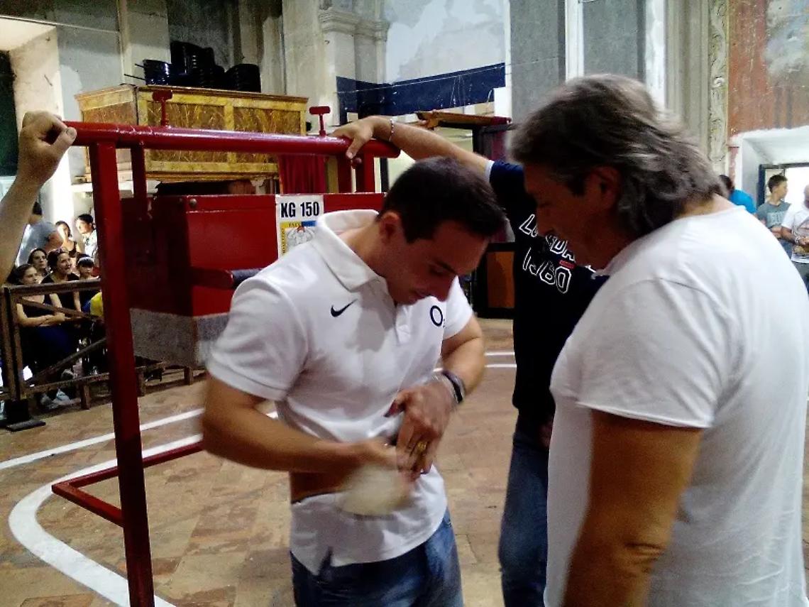 Santa Rosa: prove di portata per i facchini