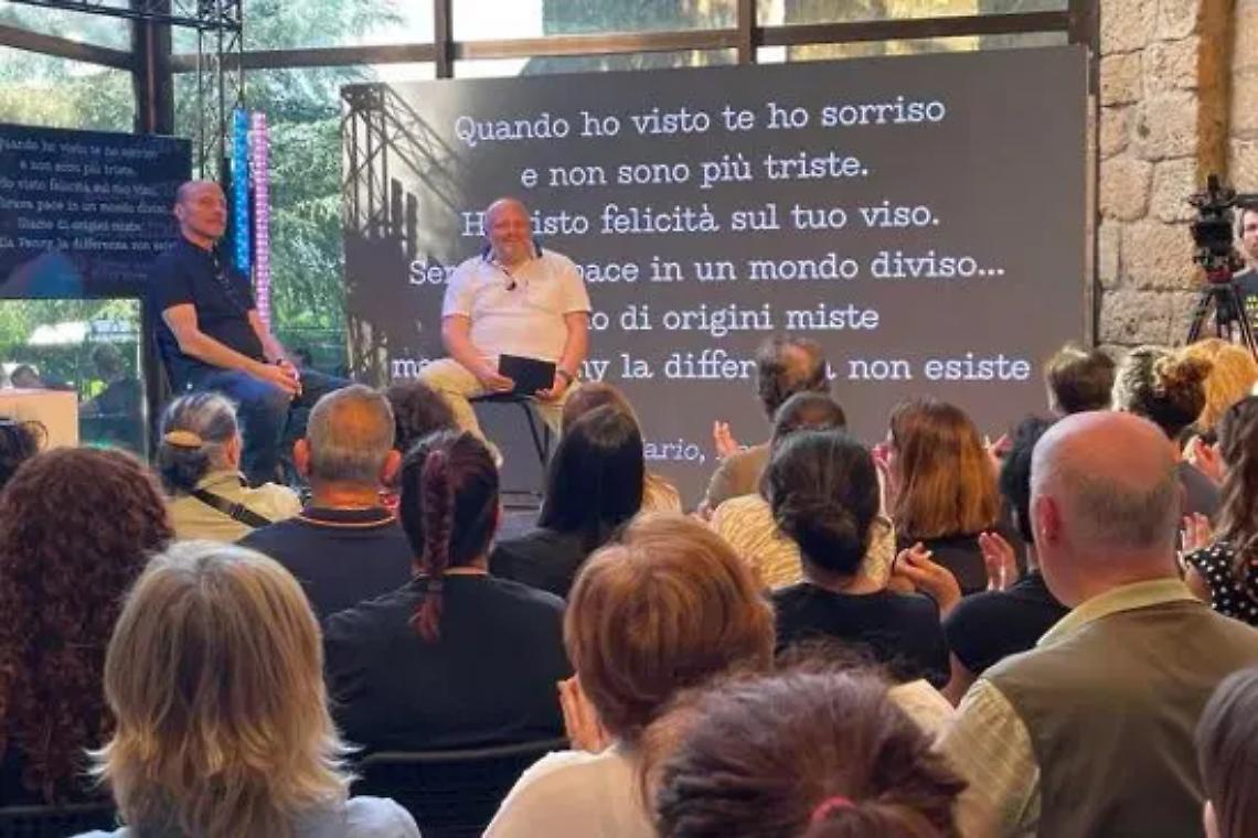 &laquo;Dobbiamo sostenere i ragazzi e aiutarli a capire il presente&raquo;