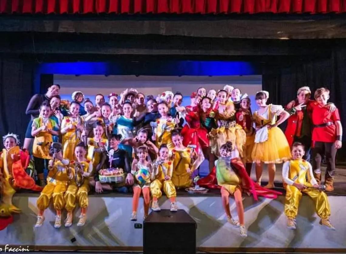 Applausi per il Balletto di Marilena Ravaioli