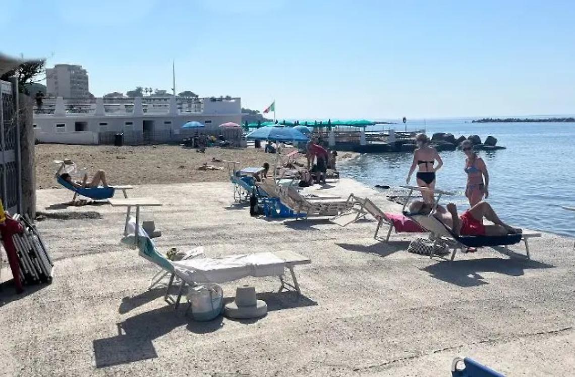 &laquo;Nelle spiagge libere non date in concessione la responsabilit&agrave; della sicurezza ricade sul Comune&raquo;