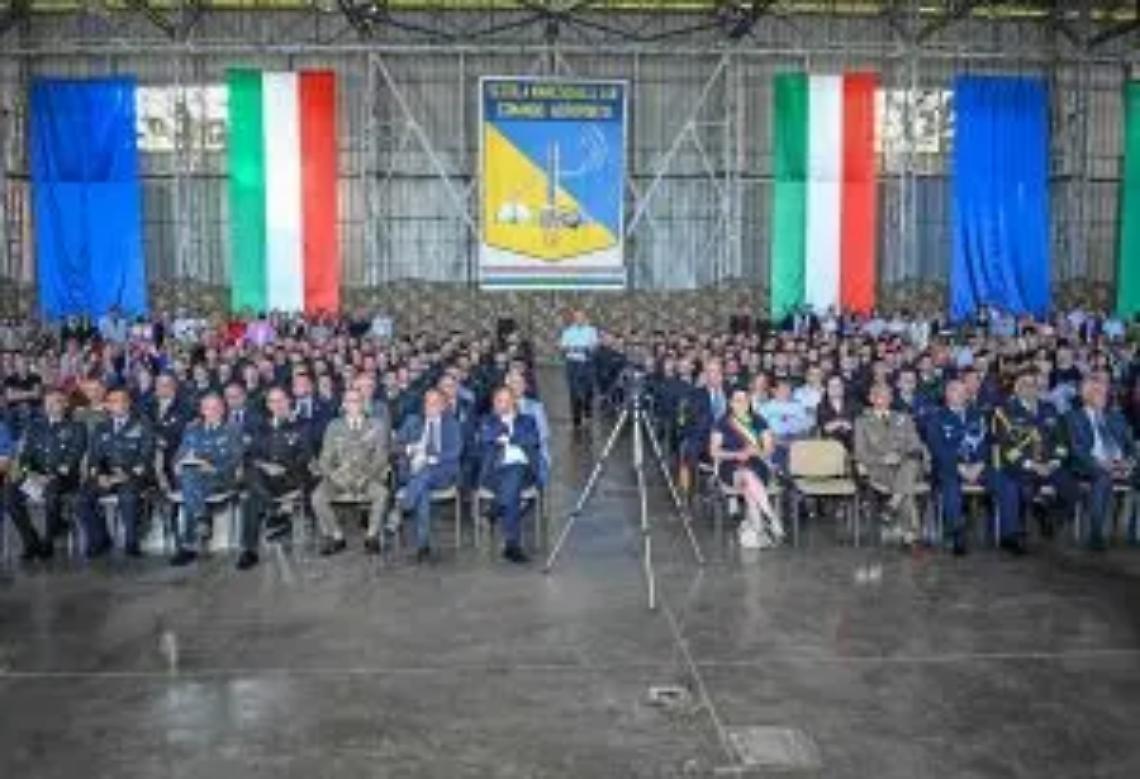 Scuola dell&rsquo;Am, 146 marescialli si laureano