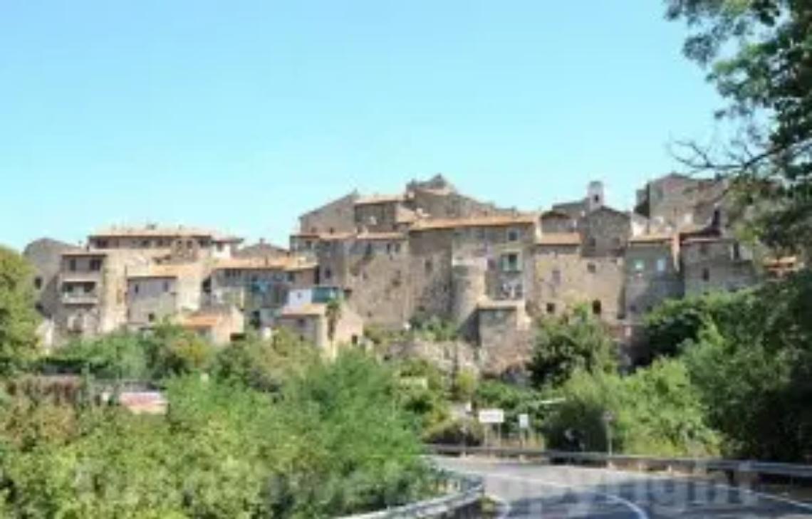 &ldquo;Io sono te&rdquo;: l&rsquo;autore teatrale e regista Sergio Urbani presenta il suo primo romanzo