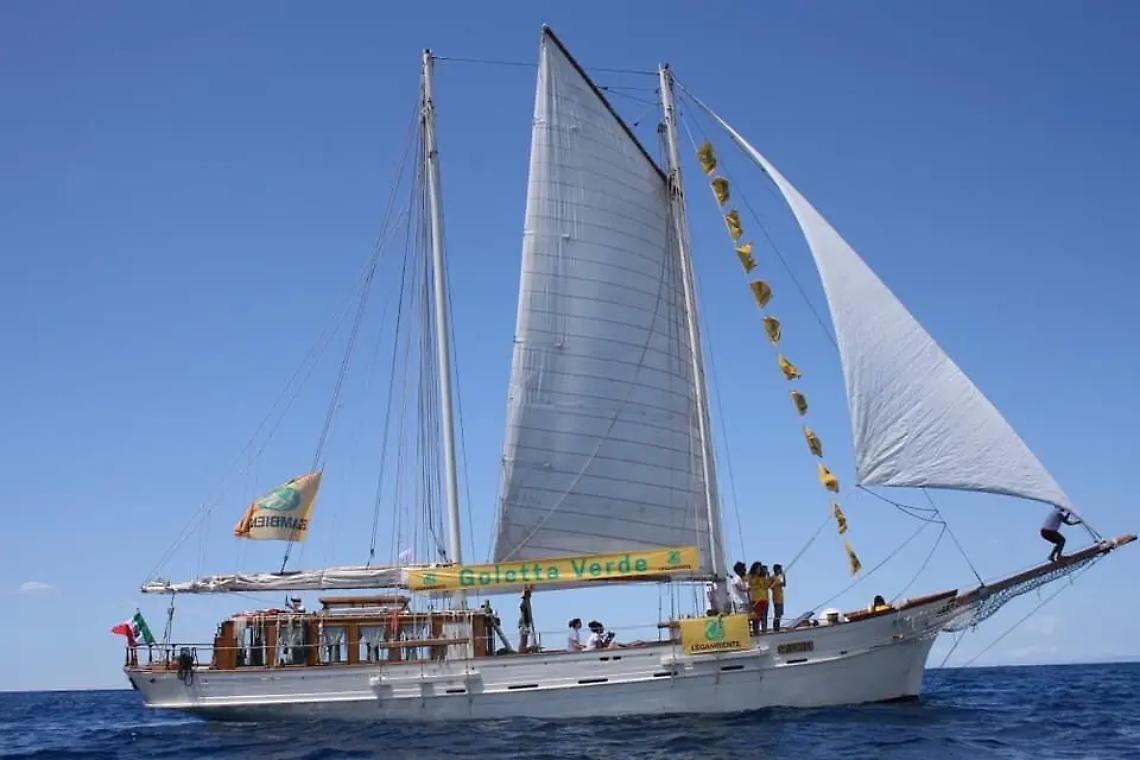Goletta Verde fa tappa a Civitavecchia
