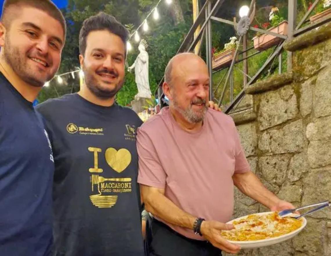 I maccaroni di Canepina conquistano anche il ministro canadese Micheal Tibollo