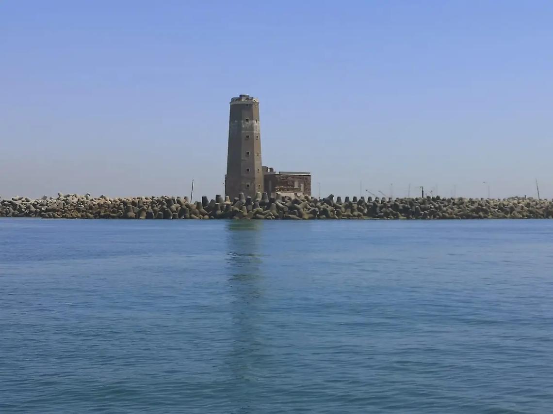 Isola Sacra, navi da crociera al vecchio faro: associazioni e comitati gridano un nuovo &ldquo;no&rdquo;