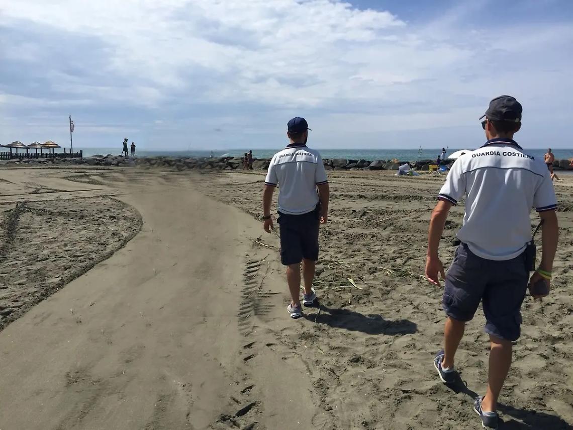 Abusi sul demanio: sei indagati