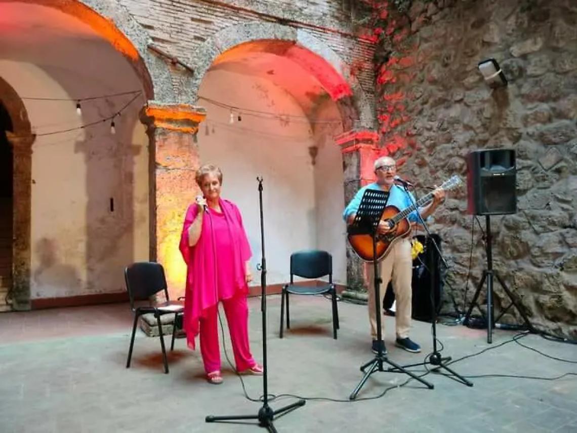 Applausi per il circolo poetico &ldquo;Bartolomeo Battilocchio&rdquo;