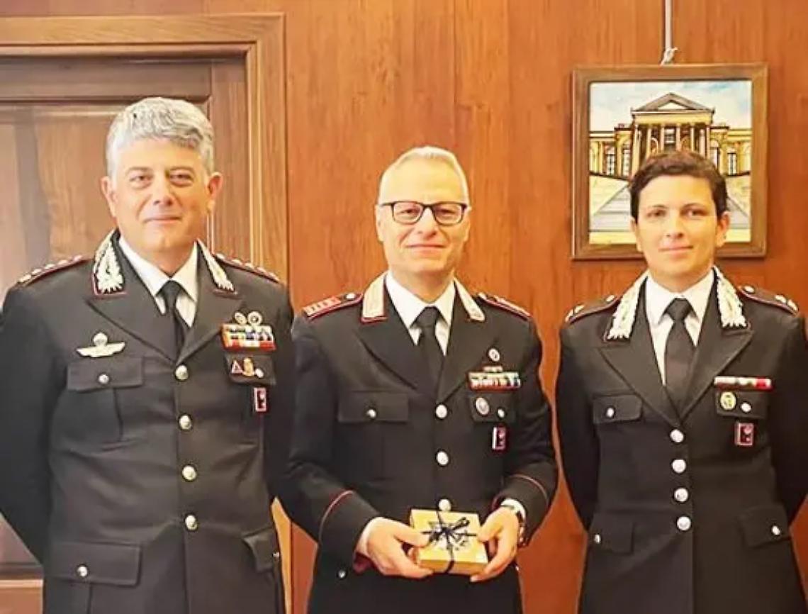 Il luogotenente Enrico Ferretti si congeda